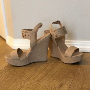 Wedge sandals